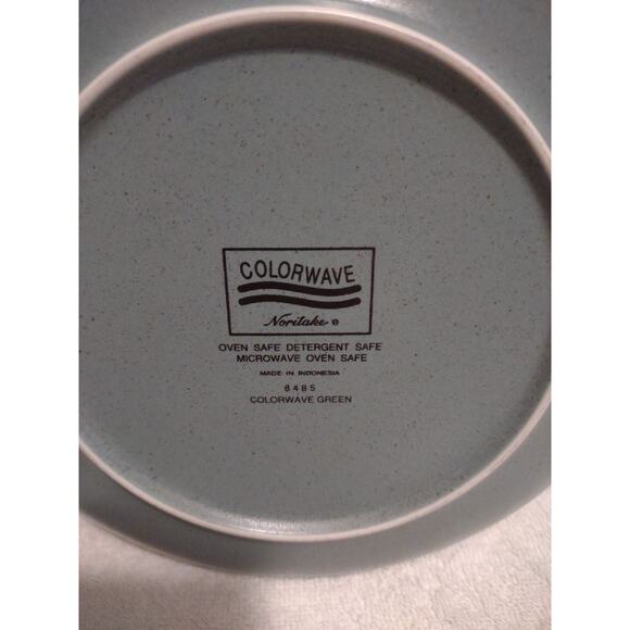 Noritake Colorwave green 8485 speckled stoneware 8.25" salad plate only - Picture 3 of 7